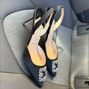 Manolo Blahnik slingback… no dust bag or box